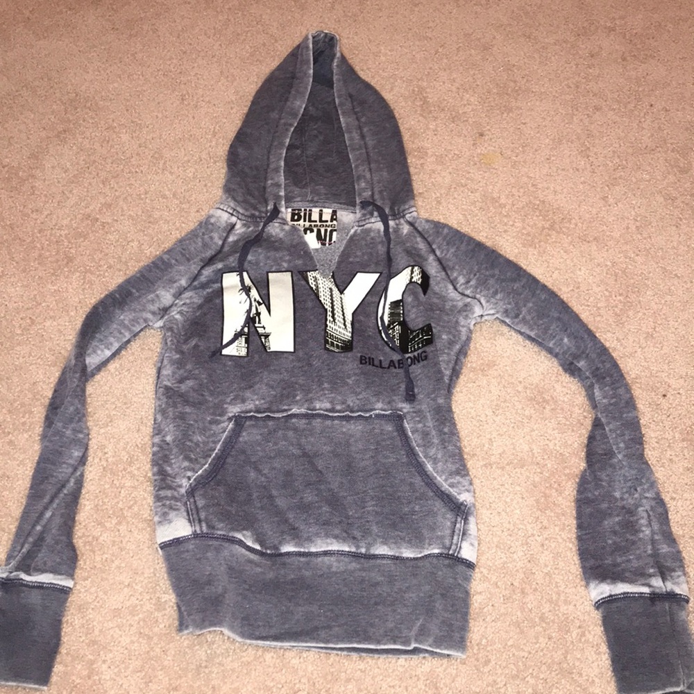 NWOT Billabong New York City Sweatshirt